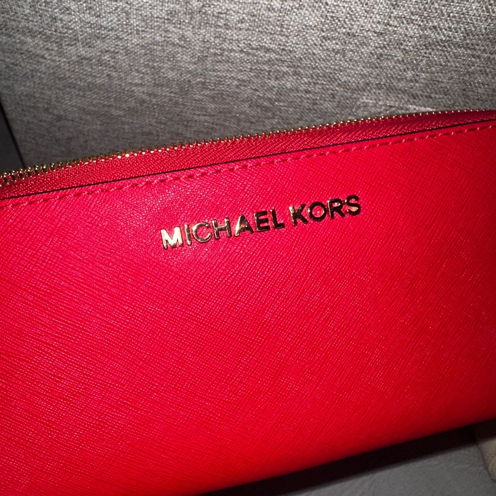Red saffiano leather Continental wallet large Michael Kors wallet - Picture 16 of 16